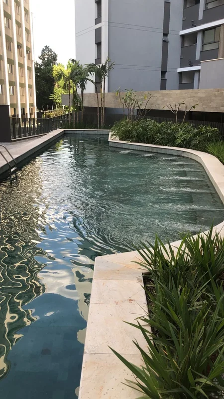 Piscina Pronta - Área de Lazer